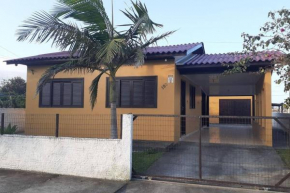 Casa próximo ao mar, 100 mts